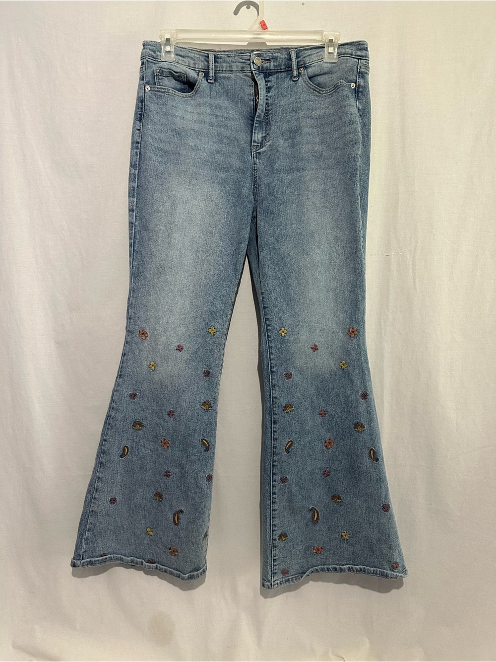 Jessica Simpson Daisy Embroidered Flare Jeans Women's Size 16 Boho Y2K Denim